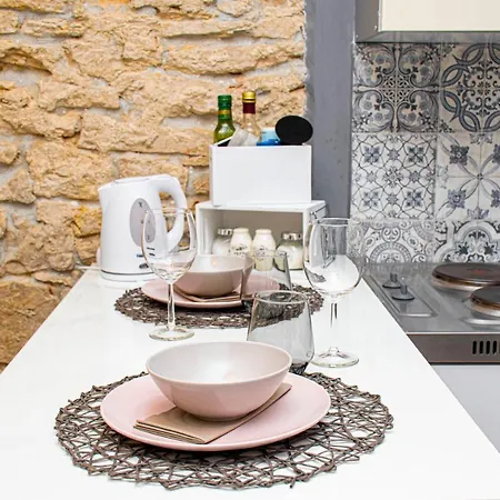 Apartment Nina Colosseum Pula