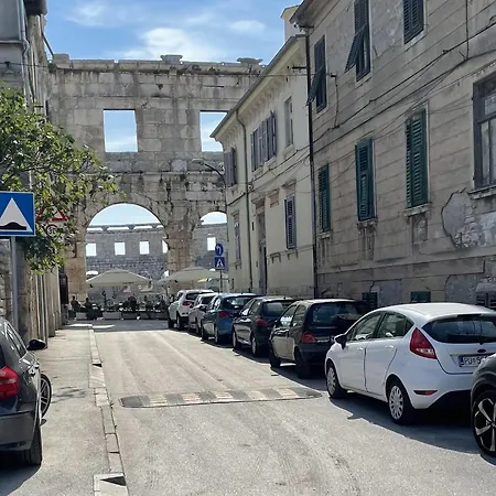 Apartamento Nina Colosseum *